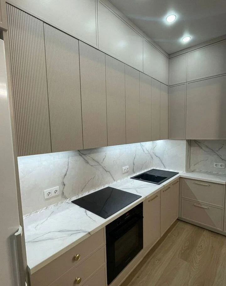 Стильная кухня на заказ